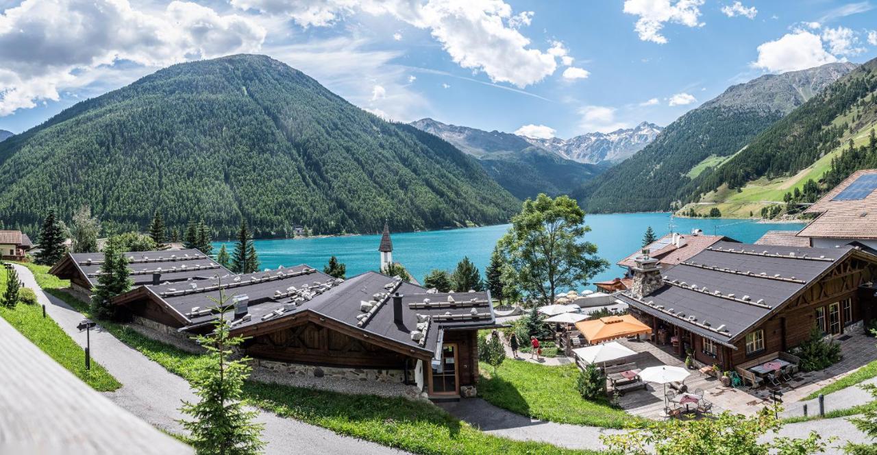 Hotel & Chalets Edelweiss Madonna  Exteriör bild